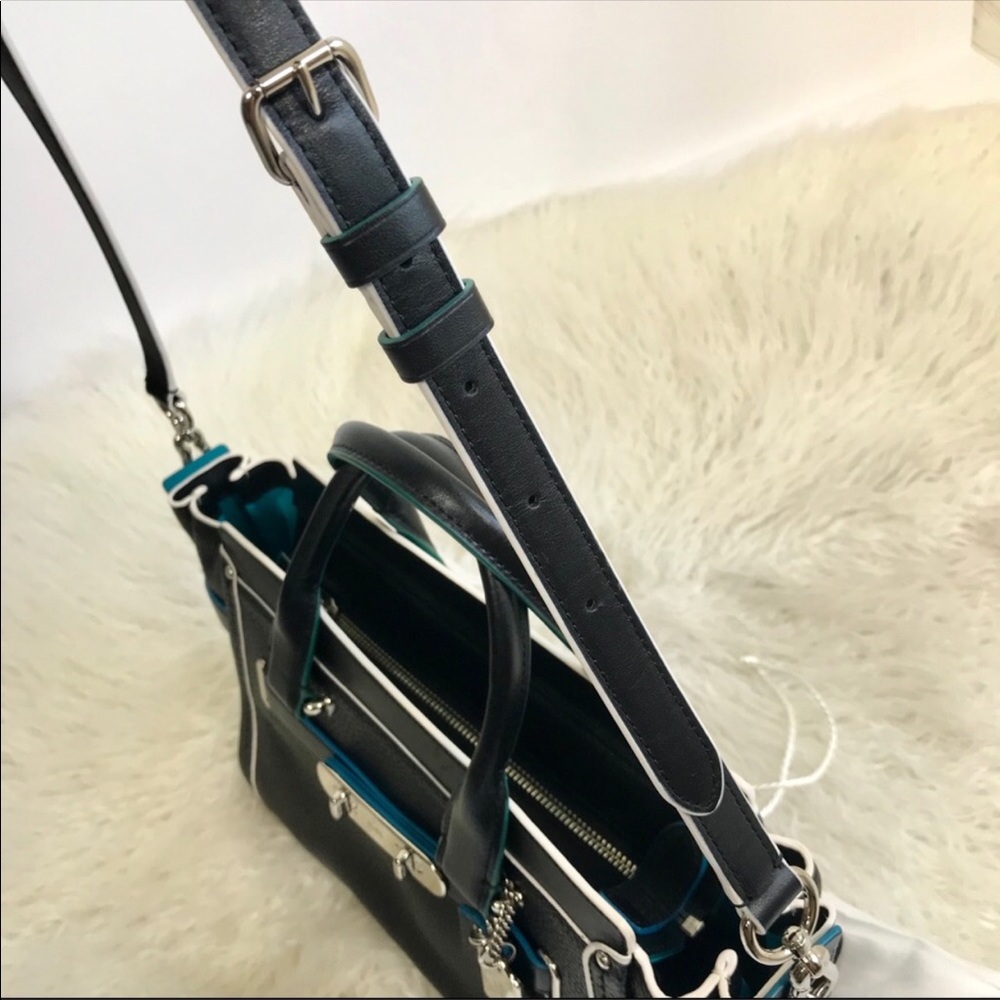 ❌SOLD ❌🖤Coach Swagger 27 RARE🖤 - Picture 6 of 8